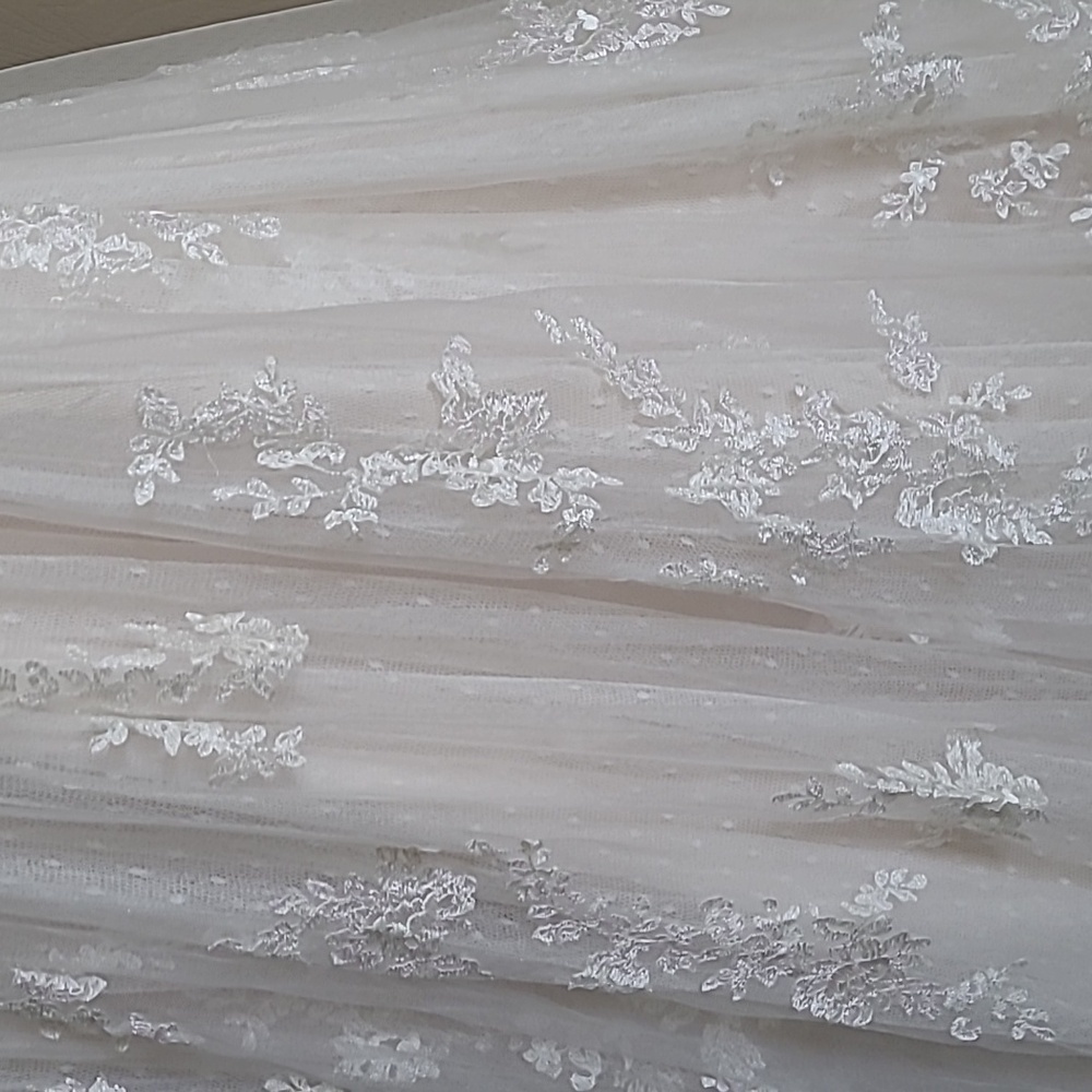 NEW Casablanca Bridal Gown Style 2170, Sz 12 - Picture 3 of 10